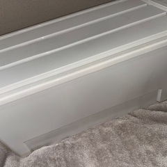 衣装ケースの画像