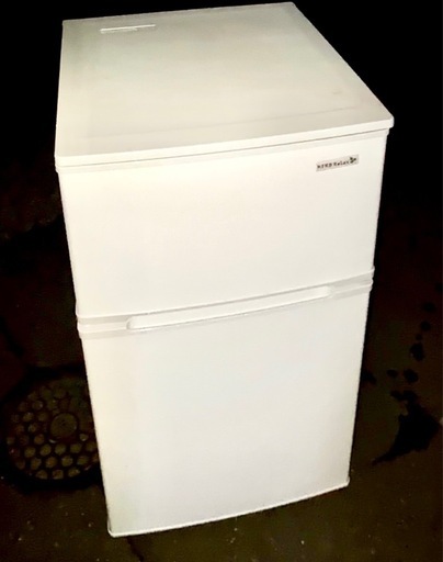 km様27日(運搬費込)ほぼ新品！YAMADA 2019年式 90L