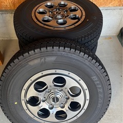 スタッドレス　ブリザック　ホイール付き４本セット
195/80R15の画像