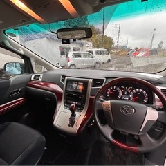 ヴェルファイア 4WD 8人乗りの画像