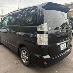 乗って帰れます：総額22万円：車検R8年05月30日まで：平成19年05月：トヨタ　ヴォクシー　「Ｚ煌（きらめき）」：AT：19万キロ台：下取り可能の画像