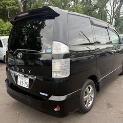 乗って帰れます：総額22万円：車検R8年05月30日まで：平成19年05月：トヨタ　ヴォクシー　「Ｚ煌（きらめき）」：AT：19万キロ台：下取り可能の画像