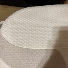 ニトリ 肩首背中を支える枕の画像