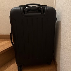 ブラックスーツケース(未使用の画像