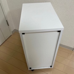 ホワイトワゴンの画像