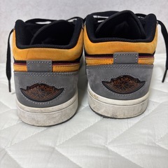 NIKE AIR JORDAN1 LOW SE
の画像