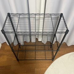 スチールラック黒の画像