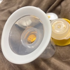 Medela メデラ 手動搾乳器の画像