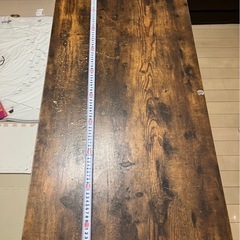 【使用感あり】デスクの画像