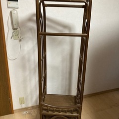 洋服掛けの画像