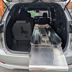 【霊柩車・寝台車】エスティマ4WD/パワーバックドア/LEDヘッドの画像