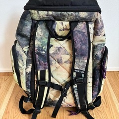 【美品】BURTON バートン カモフラージュ バックパック ブーツパックの画像