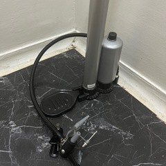 自転車空気入れ
の画像