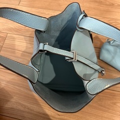 キューブ　バッグの画像