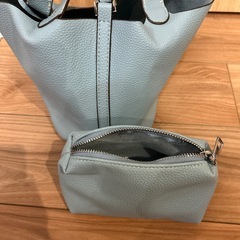 キューブ　バッグの画像