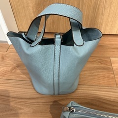 キューブ　バッグの画像
