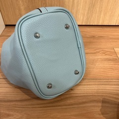 キューブ　バッグの画像