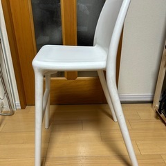 IKEA 子供イス　URBANの画像