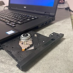 NECノートPC の画像