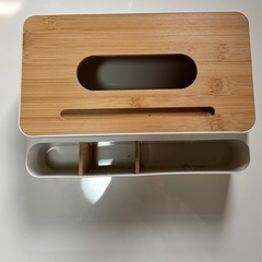 ティシュケース（収納付き）の画像