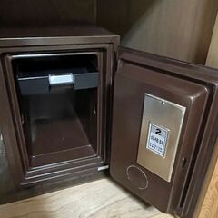和光鋼業（EXCEL/エクセル）　家庭用耐火金庫の画像