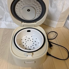 炊飯器
の画像