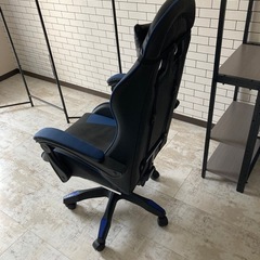 新品ゲーミングチェア　ブルーの画像