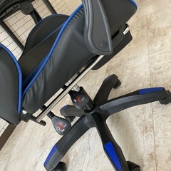 新品ゲーミングチェア　ブルーの画像