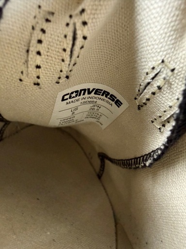 Converse厚底ブラックキャンバススニーカー