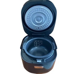 ★SHARP ジャー炊飯器 KS-CF05B-B 2025年製の画像