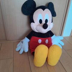【新品未使用】Disney ミッキーマウス 大きめ ぬいぐるみ プライズ品の画像
