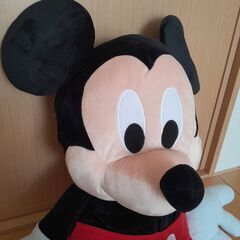 【新品未使用】Disney ミッキーマウス 大きめ ぬいぐるみ プライズ品の画像