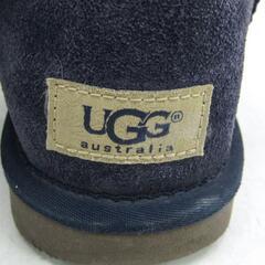 UGG アグ シープスキン ミニ ベイリー ボタン ショートブーツ　24㎝の画像