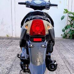 非常に良いエンジン。SYM GT125。バッテリーは新品。フロントタイヤはほぼ新品。リアブレーキパッドもほぼ新品。非常に速いバイクです。の画像