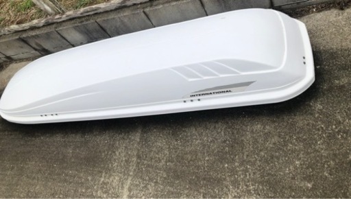 ルーフボックス