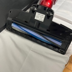 ✨人気掃除機✨ ドウシシャ（PIERIA）製の充電式ハンディ＆スティッククリーナー「DVS‑1401」の画像