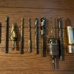 マキタ　makita TD137D 電動インパクトドライバー中古良品の画像