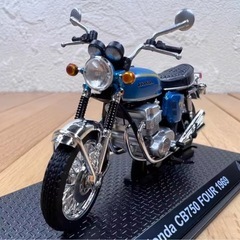 Honda CB750 FOUR 1969 モデルの画像