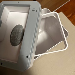 センサー付きダストボックスの画像