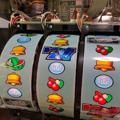 パチスロ実機 七色未来の画像