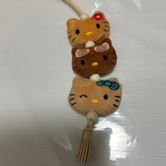 日焼けキティ3連キーホルダーの画像