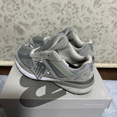 M990GL5ニューバランスの画像