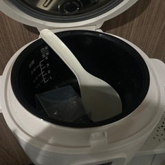 炊飯器の画像
