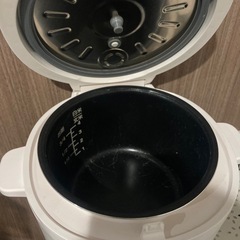 炊飯器の画像