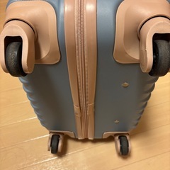 キャリーケースの画像