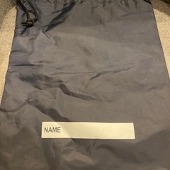 asicsシューズ入れの画像
