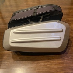 タナックス　MFK-218 スポルトシェルケース（ヘアラインシルバー）　使用感ありますの画像