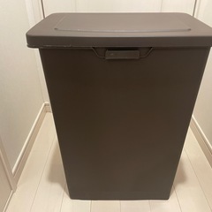 ゴミ箱45リットルの画像