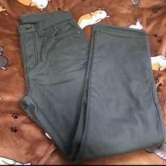 メンズ　セシール　裏起毛　スラックス　パンツ　グリーンの画像