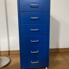 IKEA HELMER（ヘルメル）引き出しユニット（ブルー）／キャスター付きの画像